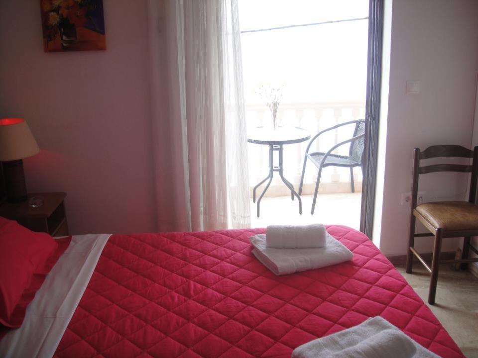 Antonios Rooms Akráta Rom bilde